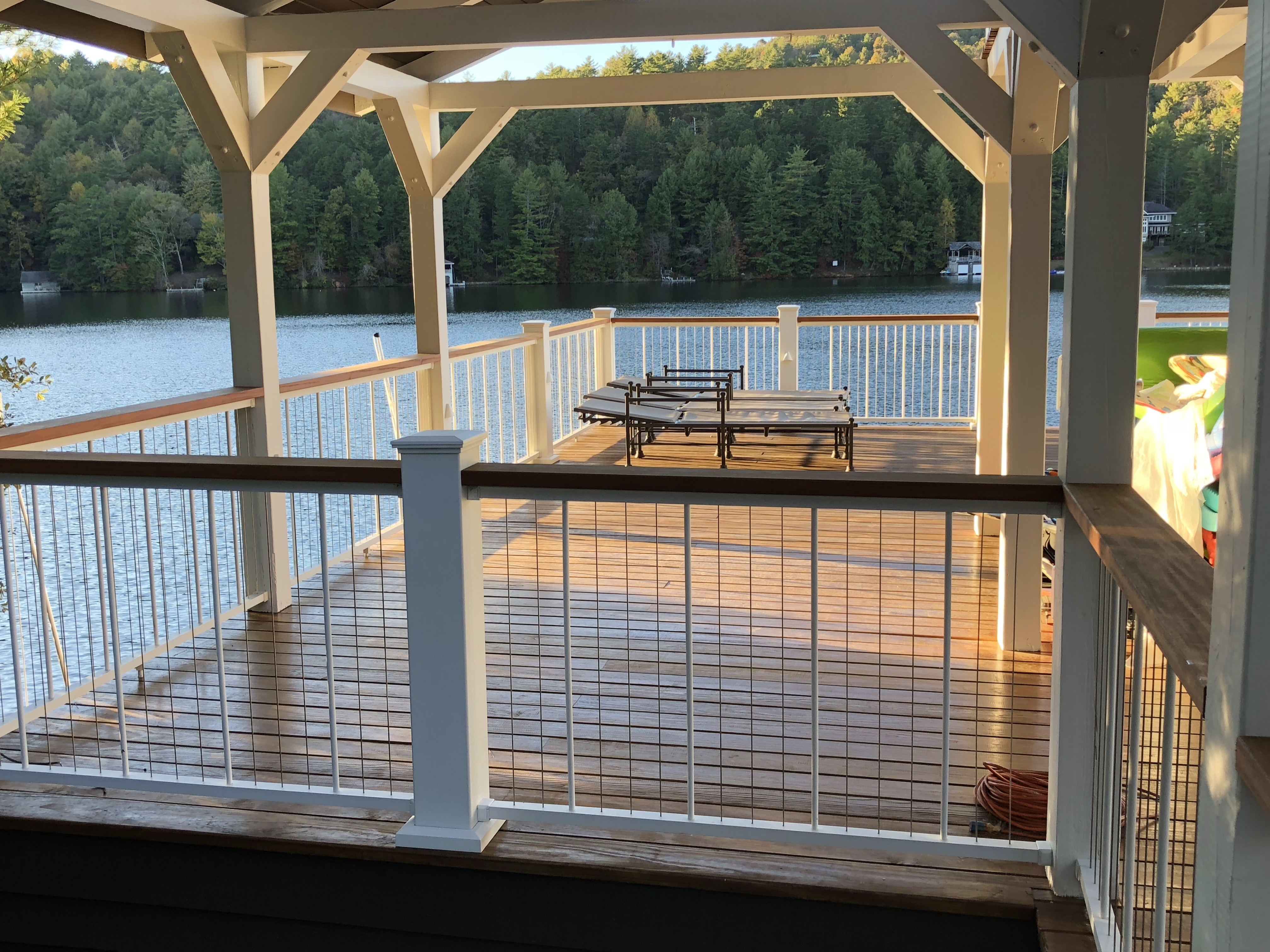 C80 - WHT - 0064 - Drink Rail (6)